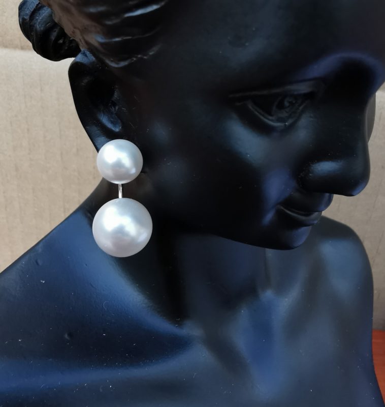 Cercei cu perle Swarovski White pearls, stil Dior