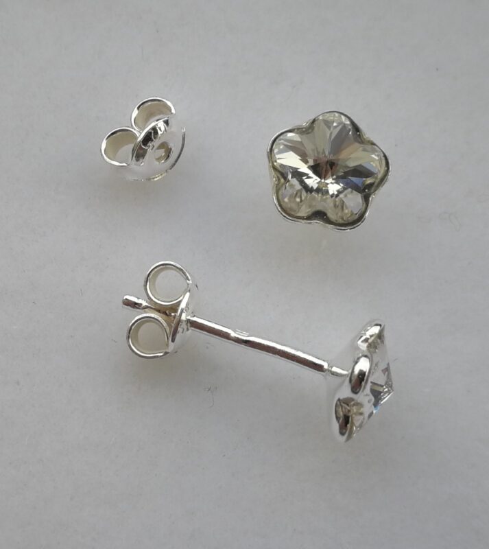 Cercei tija argint si cristale Swarovski Flower